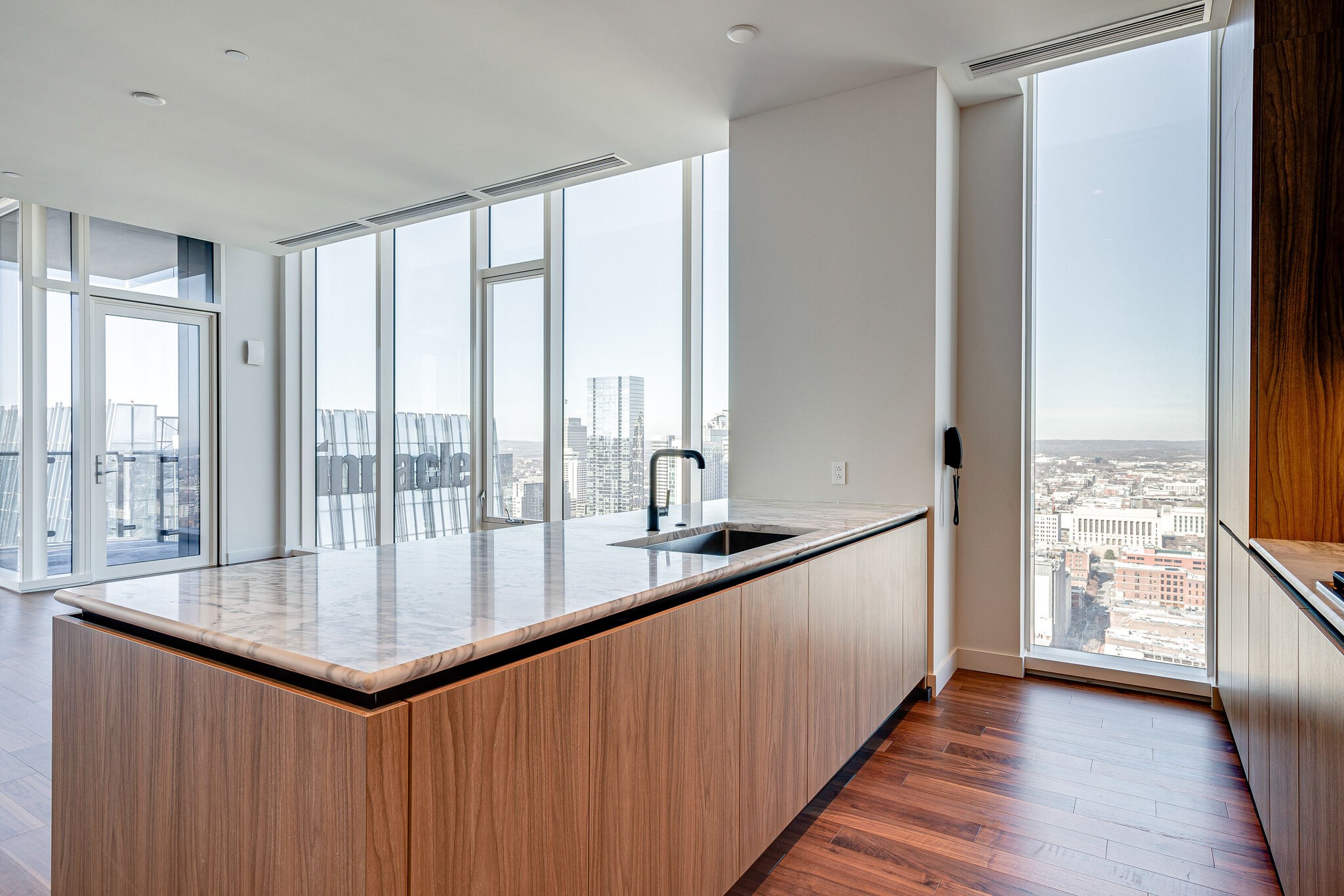 160 2nd Avenue South, Unit 3401 Nashville, TN 37201 - Photo 8 of 32