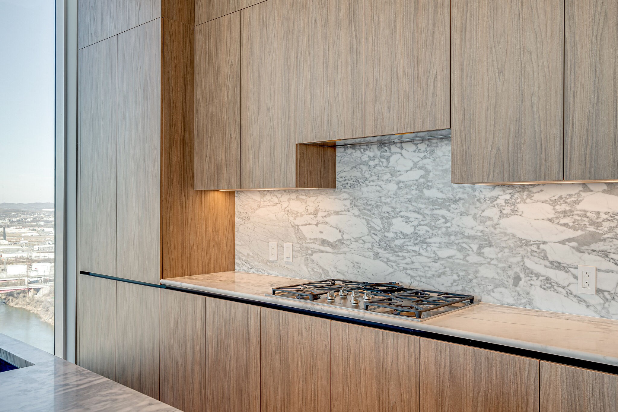 160 2nd Avenue South, Unit 3401 Nashville, TN 37201 - Photo 9 of 32