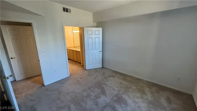 $1,220 | 6955 North Durango Drive, Unit 1054, Las Vegas, NV 89149