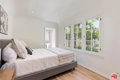 $2,495,000 | 10514 Kinnard Avenue, Los Angeles, CA 90024
