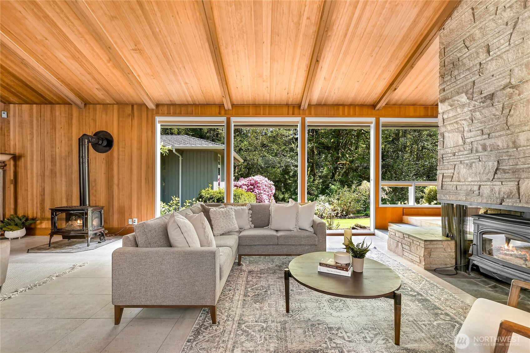 1815 Old Samish Road Bellingham, WA 98229 - Photo 17 of 40