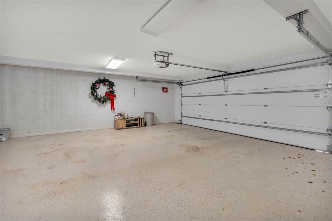 112 Cascades St. Simons Island, GA 31522 - Photo 46 of 66 Garage