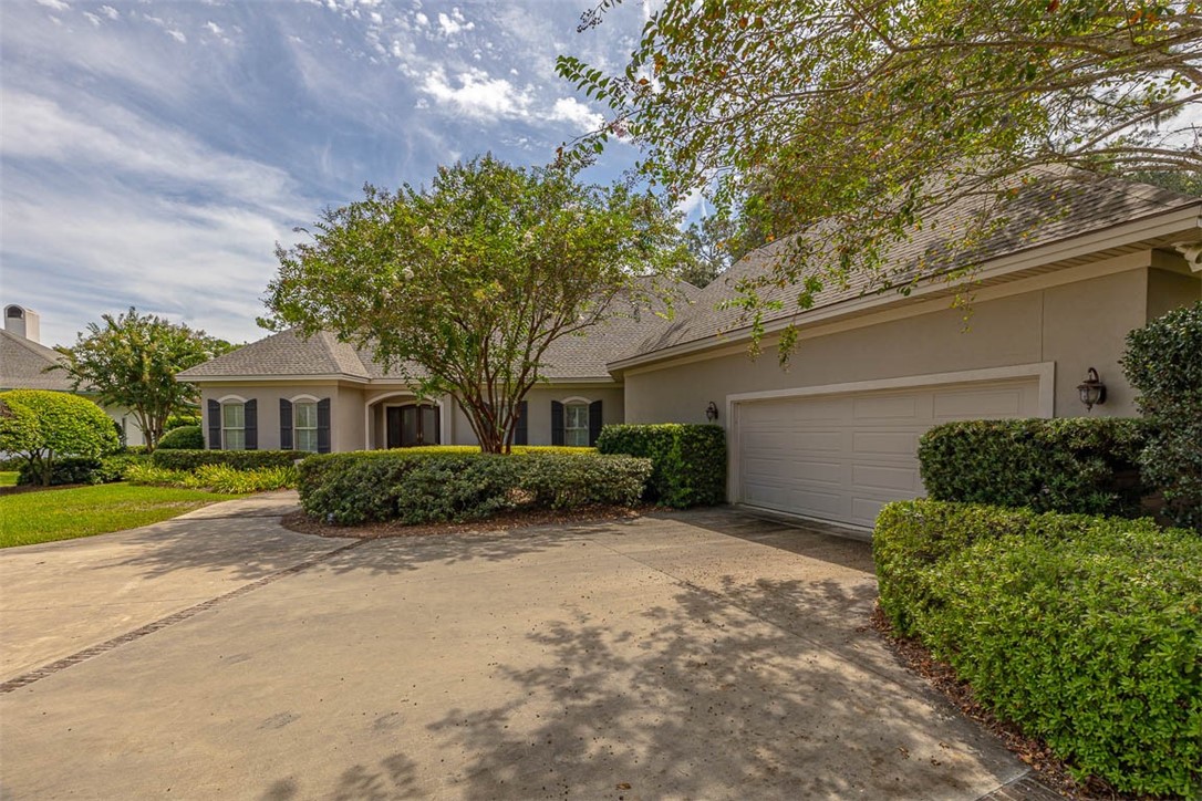 112 Cascades St. Simons Island, GA 31522 - Photo 49 of 66 Exterior Front