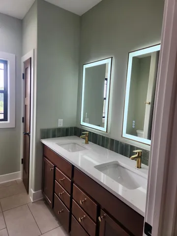 $949,900 | 1100 Moll, Waunakee, WI 53597