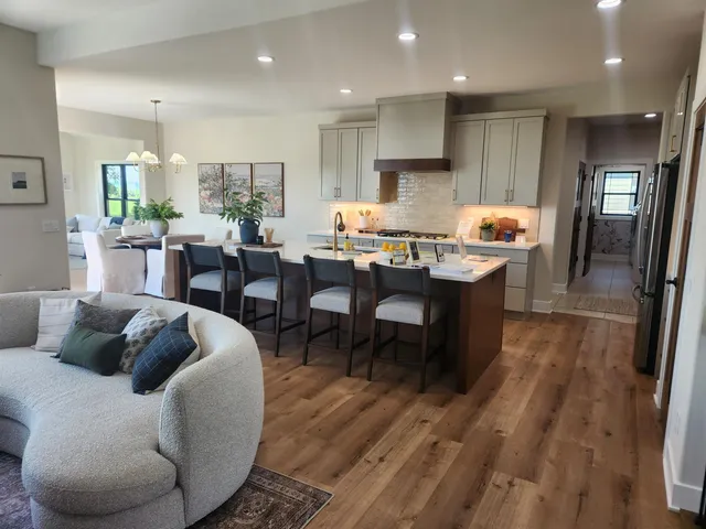 $949,900 | 1100 Moll, Waunakee, WI 53597