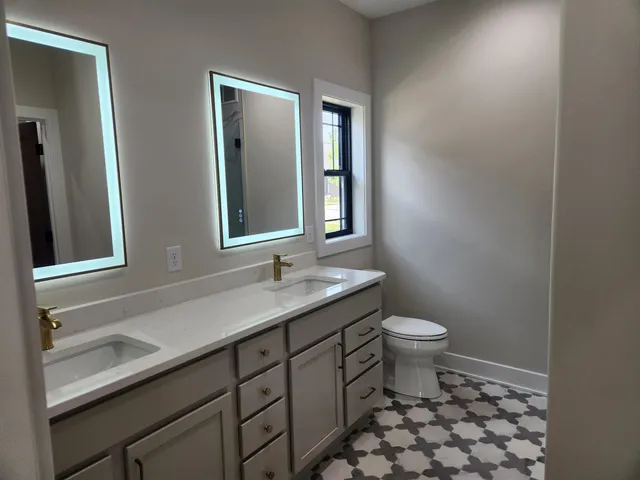 $949,900 | 1100 Moll, Waunakee, WI 53597