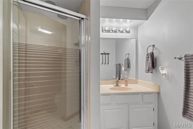 $465,000 | 4121 Old Baumgartner Road, Oakville, MO 63129