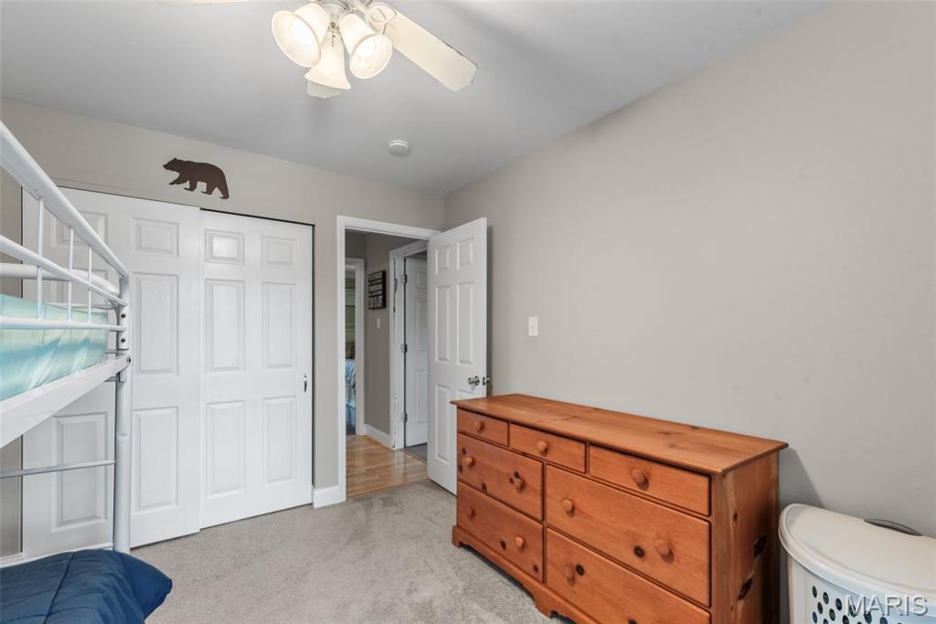 4121 Old Baumgartner Road Oakville, MO 63129 - Photo 25 of 41