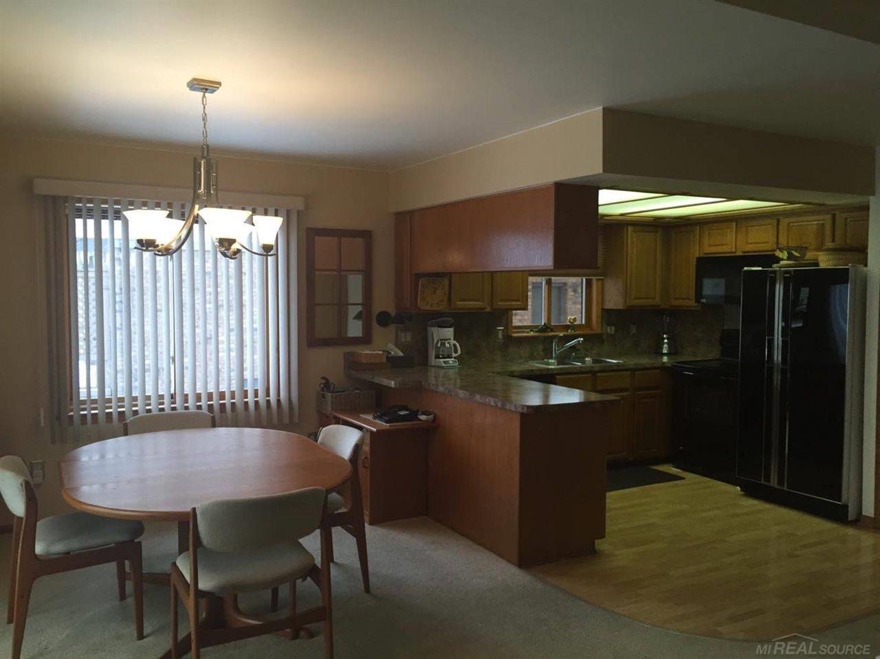 46141 Edgewater Street Chesterfield, MI 48047 - Photo 13 of 21