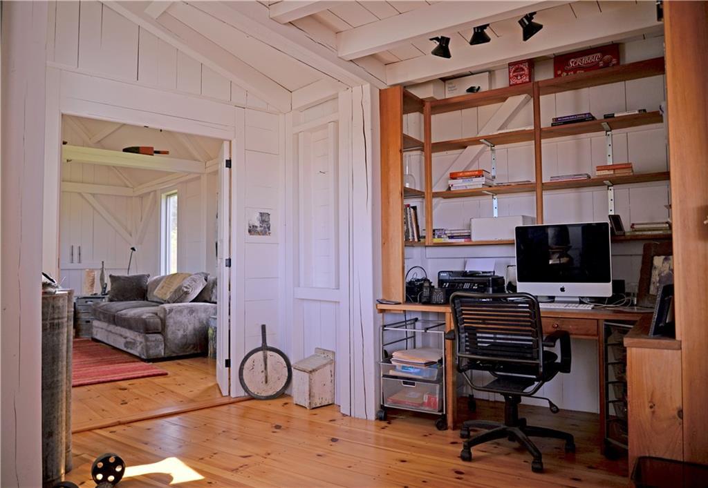 11 Stonehouse Road Tenants Harbor, ME 04860 - Photo 11 of 33 Office den area