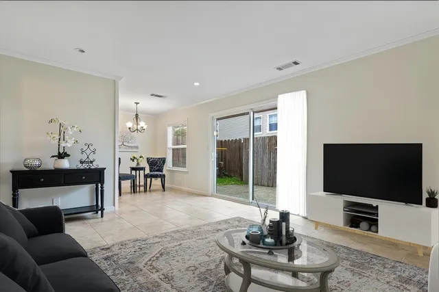 $475,000 | 1431 Bel Air Drive, Unit D, Concord, CA 94521