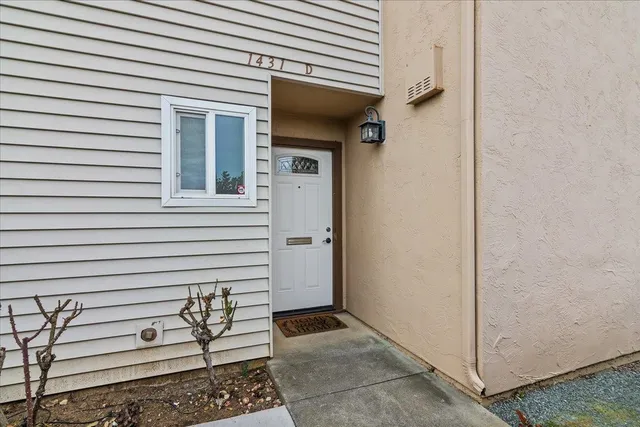 $475,000 | 1431 Bel Air Drive, Unit D, Concord, CA 94521