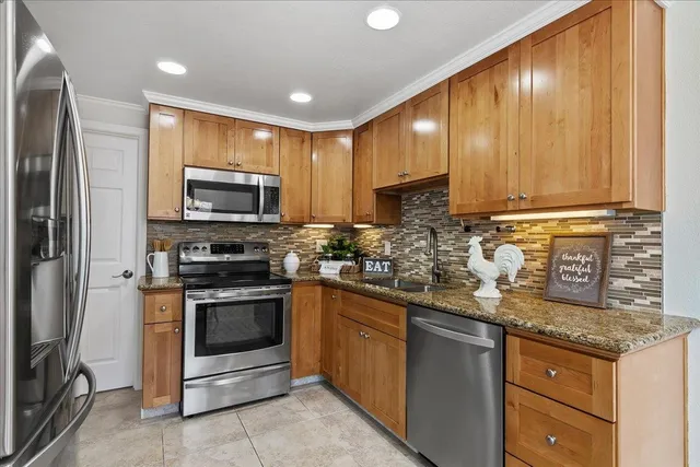 $475,000 | 1431 Bel Air Drive, Unit D, Concord, CA 94521