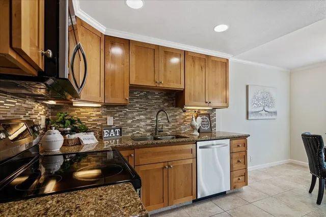 $475,000 | 1431 Bel Air Drive, Unit D, Concord, CA 94521