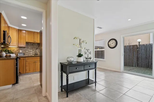 $475,000 | 1431 Bel Air Drive, Unit D, Concord, CA 94521