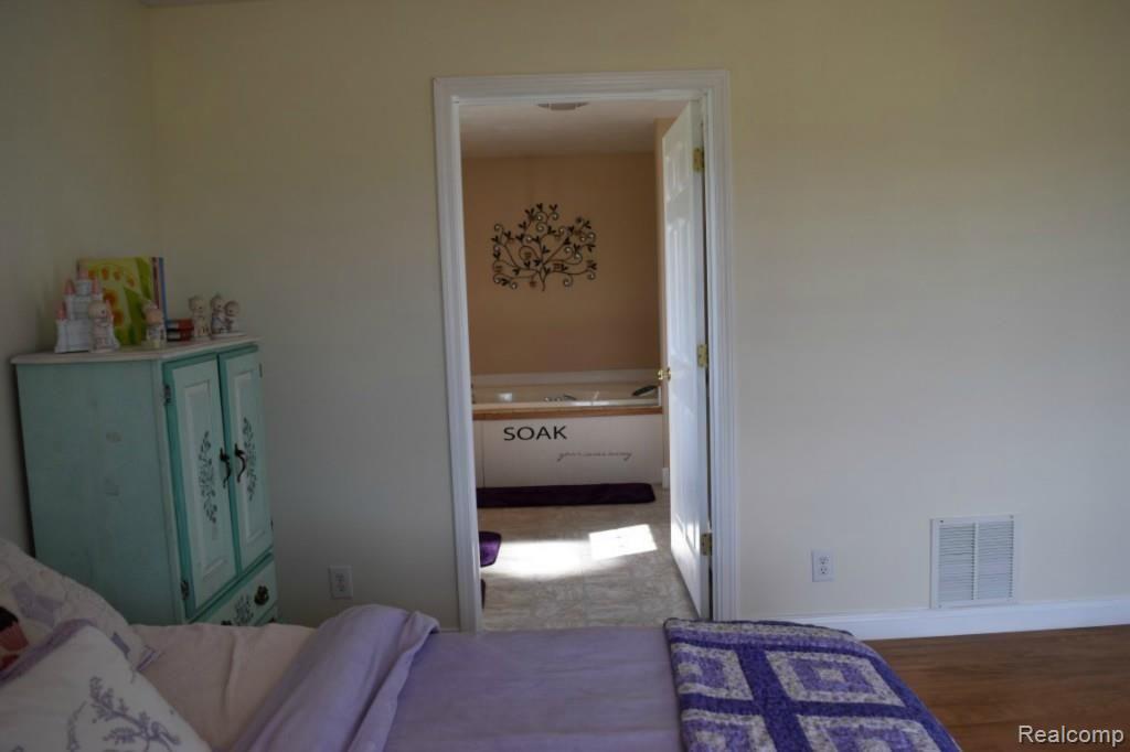 13900 Kimball Road Allenton, MI 48002 - Photo 29 of 69 DSC_0302.jpg