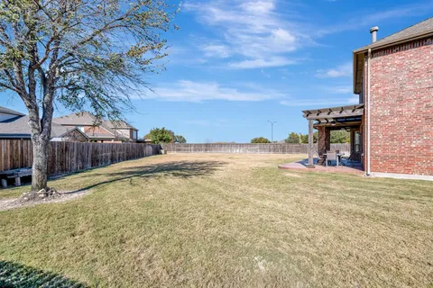 a view of a houses with a outdoor space