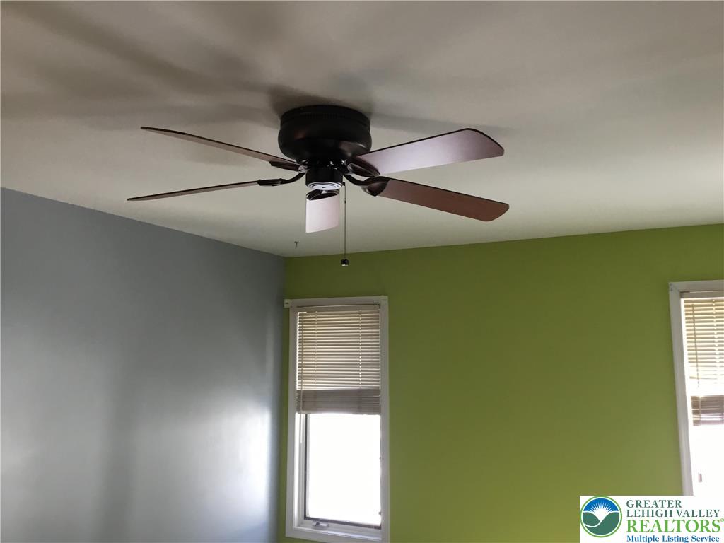 390 Fairview Street Emmaus, PA 18049 - Photo 25 of 34
