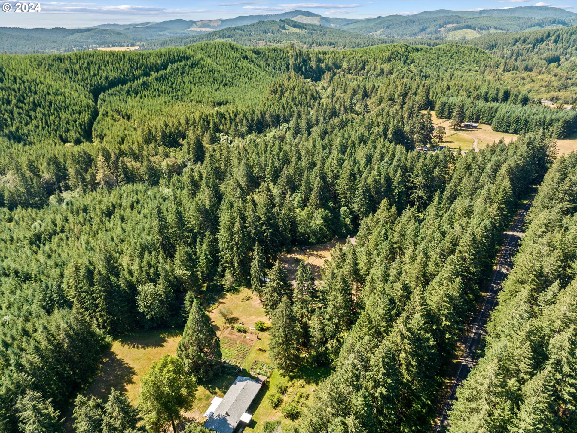 91183 Poodle Creek Road Noti, OR 97461 - Photo 22 of 27 Gallery Image 22