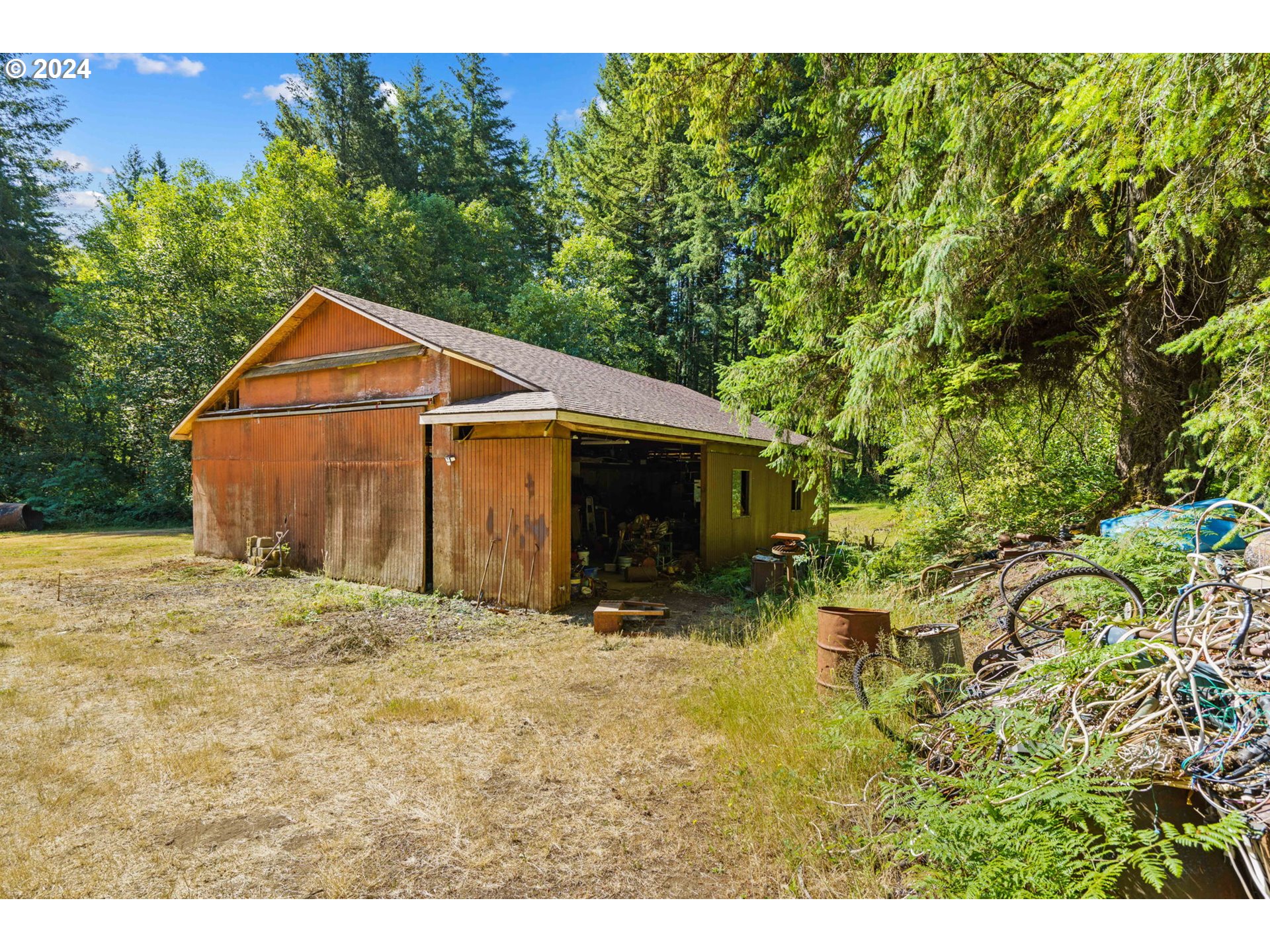 91183 Poodle Creek Road Noti, OR 97461 - Photo 6 of 27 Gallery Image 6