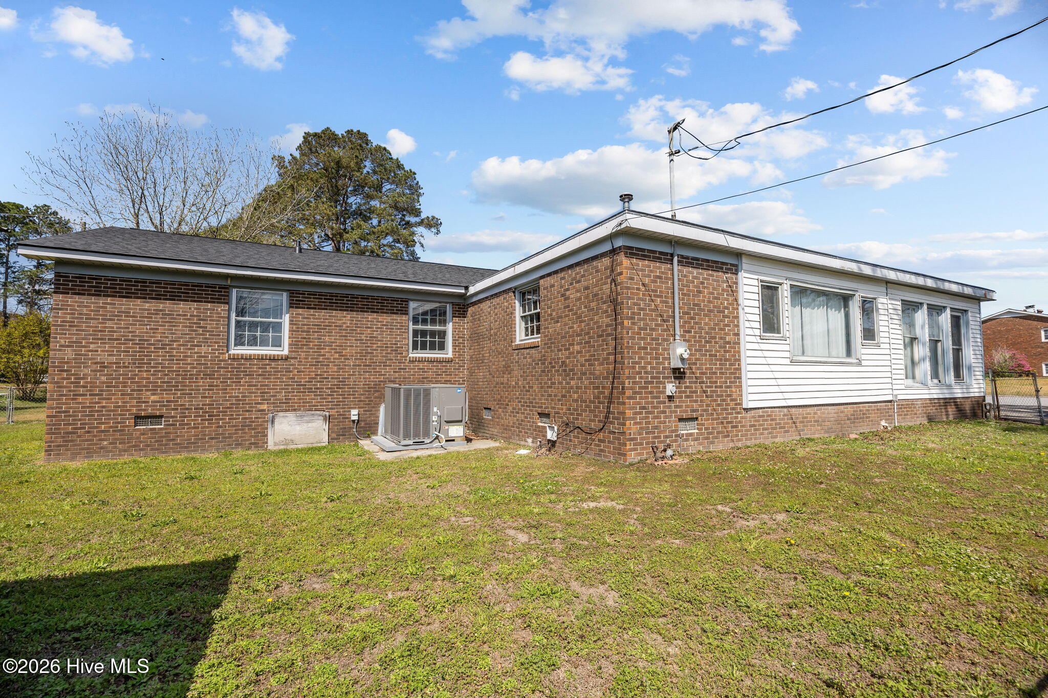 4021 Sunny Lane Ayden, NC 28513 - Photo 9 of 38 17-web-or-mls-IMG_0007