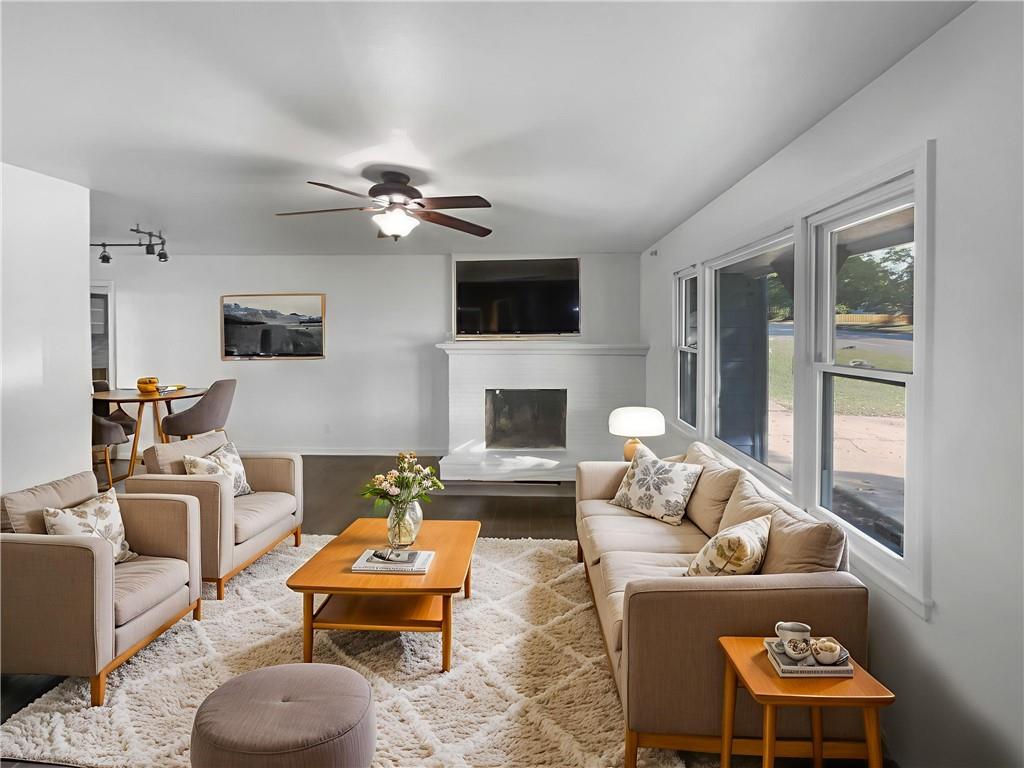 8400 Holmes Road Kansas City, MO 64131 - Photo 2 of 19