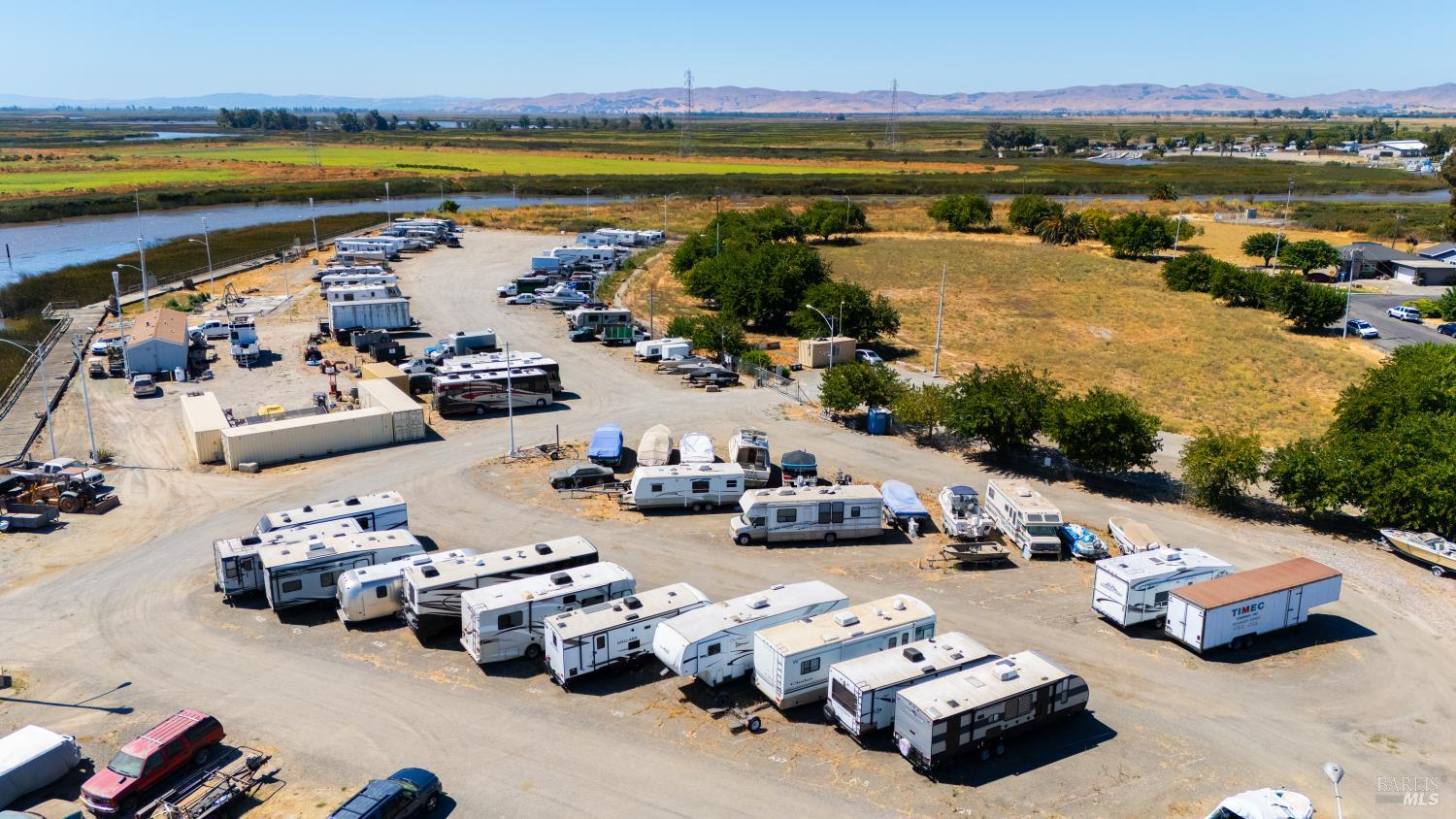 950 Marina Circle Suisun City, CA 94585 - Photo 17 of 47 a view of a ocean view with couple of cars parked in ocean view