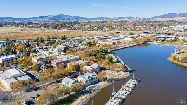 $4,875,000 | 950 Marina Circle, Suisun City, CA 94585