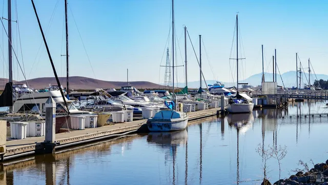 $4,875,000 | 950 Marina Circle, Suisun City, CA 94585