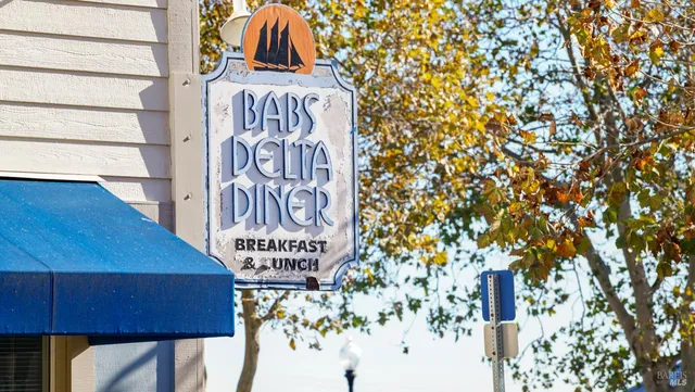 $4,875,000 | 950 Marina Circle, Suisun City, CA 94585