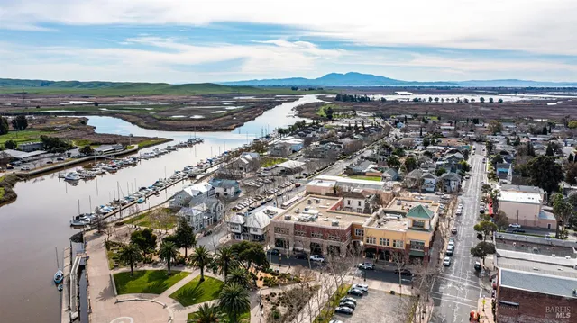 $4,875,000 | 950 Marina Circle, Suisun City, CA 94585