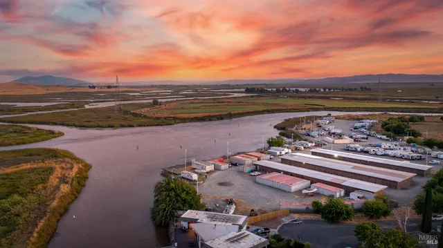 $4,875,000 | 950 Marina Circle, Suisun City, CA 94585