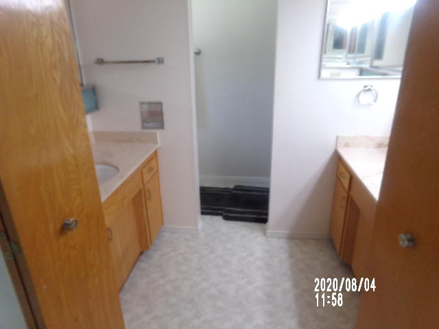 2185 Galaxy Way Redding, CA 96002 - Photo 15 of 20 111_3459