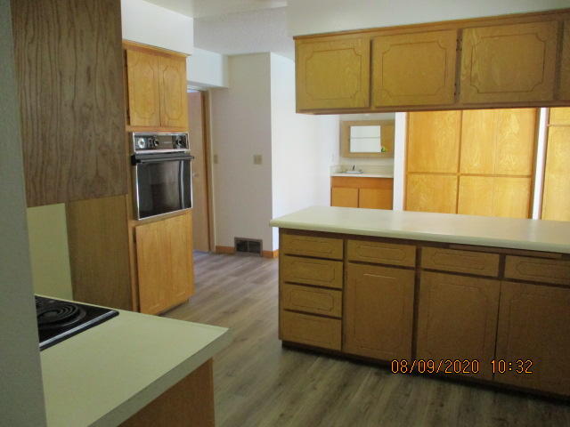 2185 Galaxy Way Redding, CA 96002 - Photo 6 of 20 IMG_1231