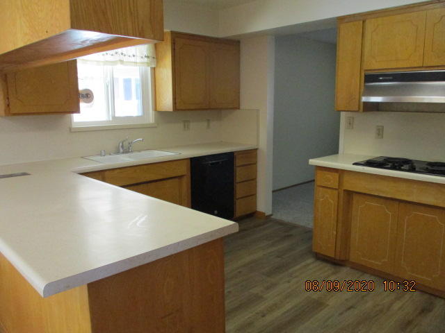 2185 Galaxy Way Redding, CA 96002 - Photo 7 of 20 IMG_1229