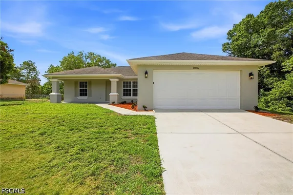 $259,900 | 1036 Belmont Street East, Lehigh Acres, FL 33974