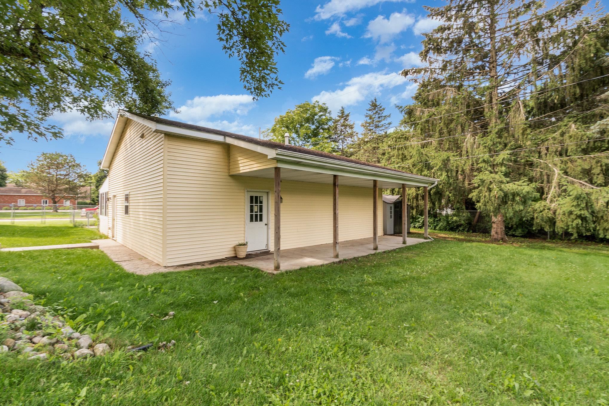 1358 South Crawford Road Mount Pleasant, MI 48858 - Photo 31 of 34