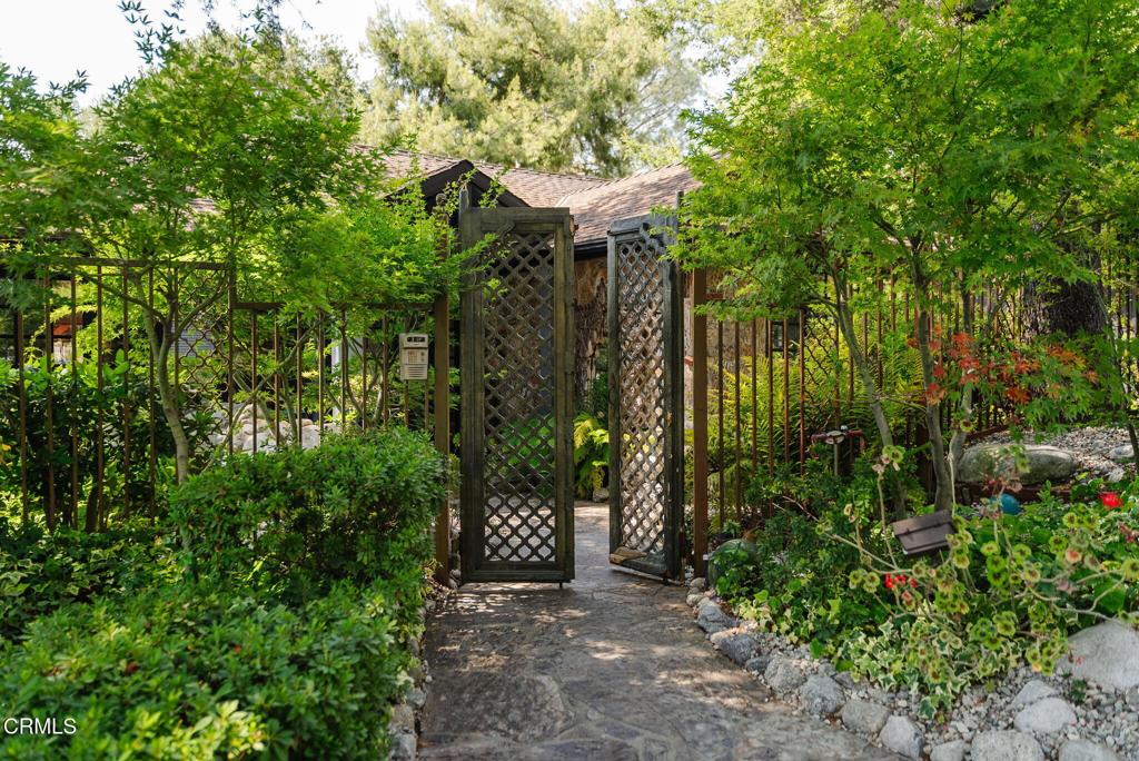 4953 Alta Canyada Road La Canada Flintridge, CA 91011 - Photo 5 of 48 29-web-or-mls-125-4953_Alta_Canyada