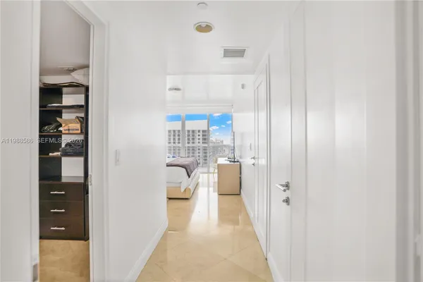 $7,500 | 1830 South Ocean Drive, Unit 4511, Hallandale Beach, FL 33009