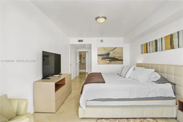 $7,500 | 1830 South Ocean Drive, Unit 4511, Hallandale Beach, FL 33009
