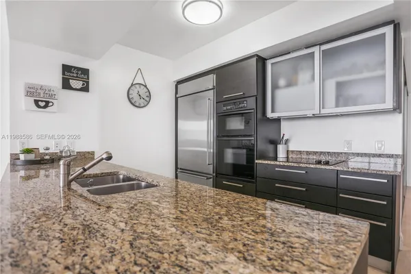 $7,500 | 1830 South Ocean Drive, Unit 4511, Hallandale Beach, FL 33009