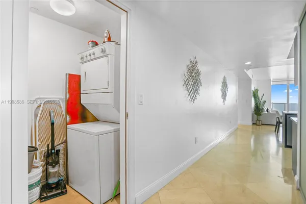 $7,500 | 1830 South Ocean Drive, Unit 4511, Hallandale Beach, FL 33009