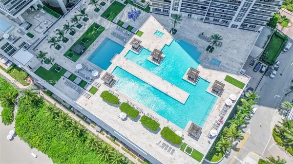 $7,500 | 1830 South Ocean Drive, Unit 4511, Hallandale Beach, FL 33009