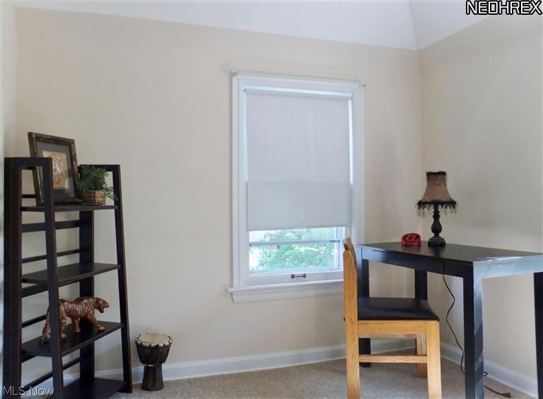 1499 Edgefield Road Lyndhurst, OH 44124 - Photo 10 of 24