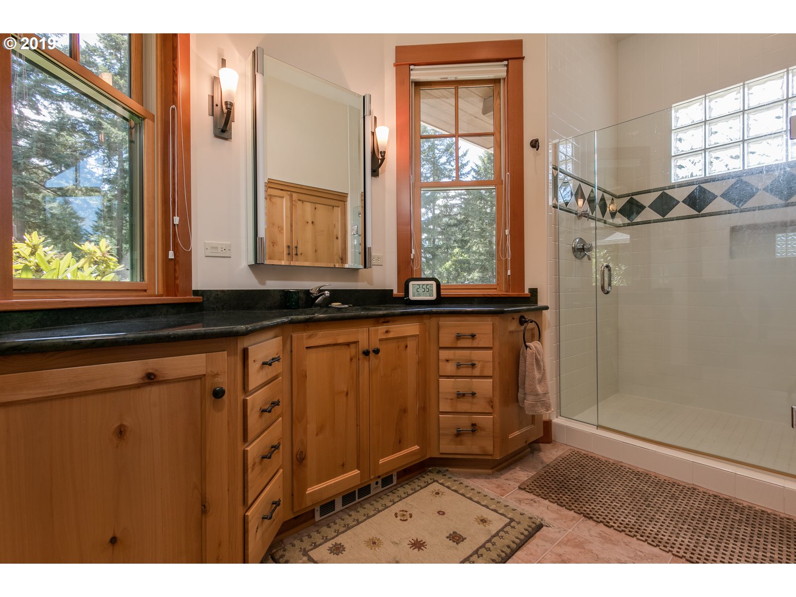 30933 Fox Hollow Road Eugene, OR 97405 - Photo 18 of 32 Gallery Image 18