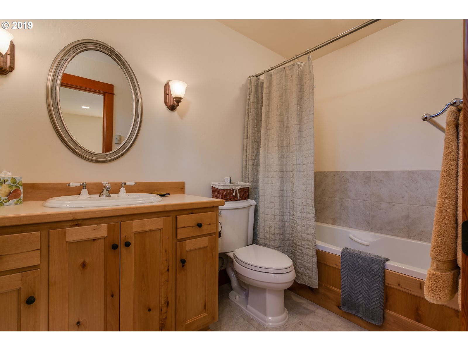 30933 Fox Hollow Road Eugene, OR 97405 - Photo 26 of 32 Gallery Image 26