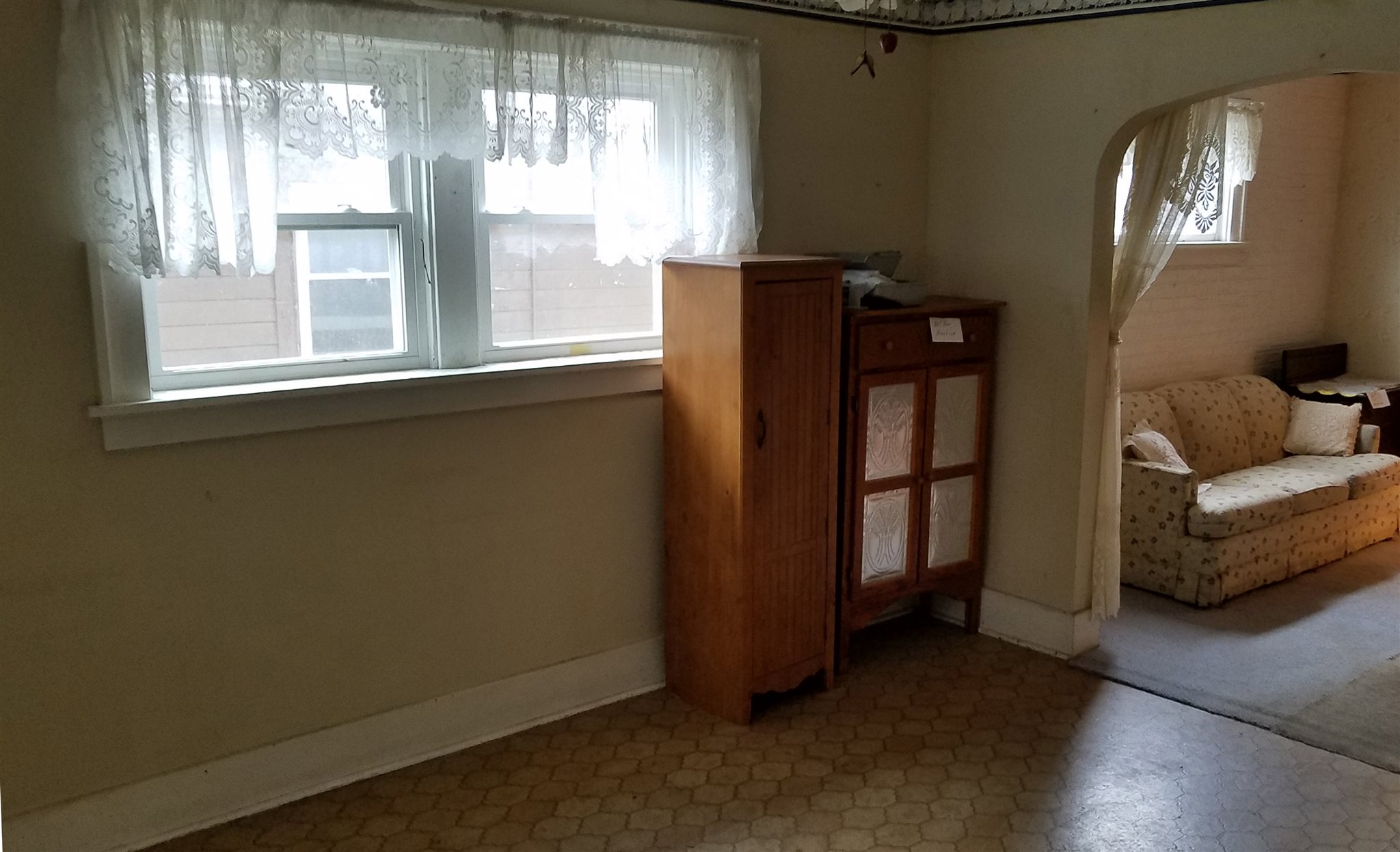 2055 Riedmiller Avenue Fort Wayne, IN 46802 - Photo 5 of 18 Gallery Image 5