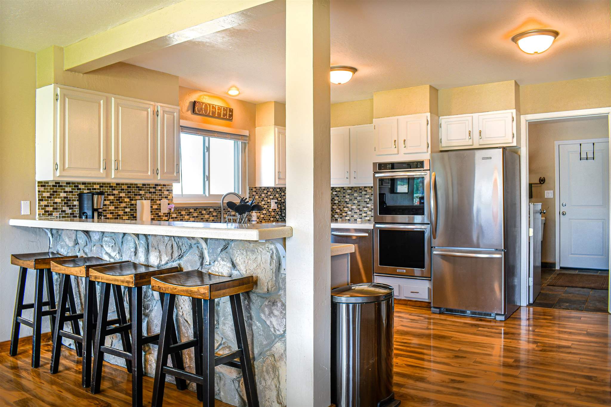 1292 Larson Lane Coleville, CA 96107 - Photo 12 of 29