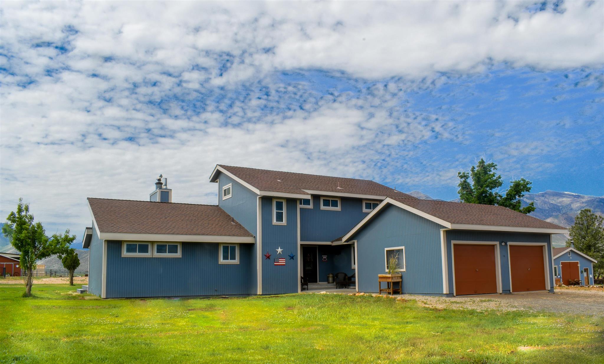 1292 Larson Lane Coleville, CA 96107 - Photo 3 of 29