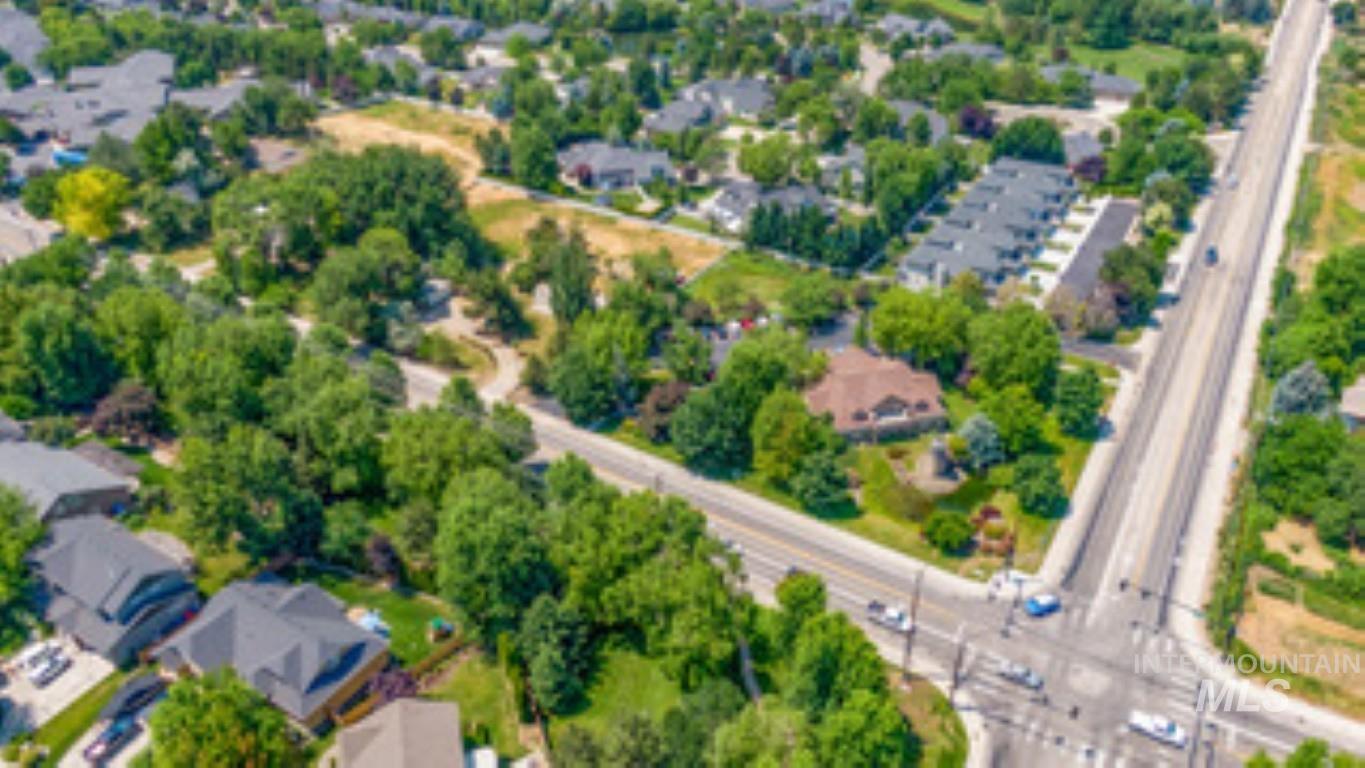 1119 North Eagle Road Eagle, ID 83616 - Photo 5 of 26